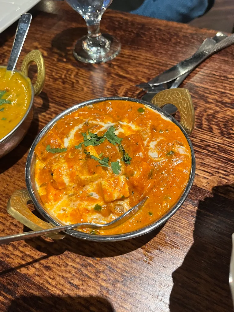 Dine-in experience at Clay Oven Express downtown Winnipeg